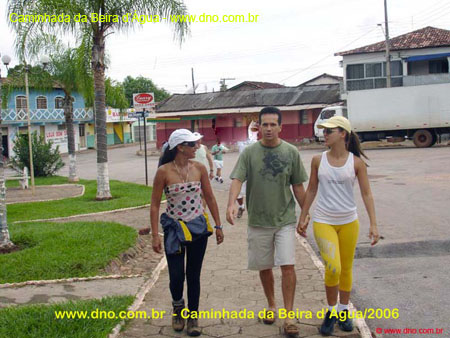 CaminhadaBeiraDagua_2006_001
