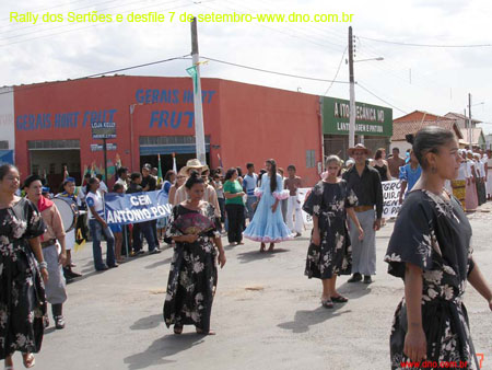 DNO_DesfileSeteSetembro2006_044